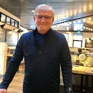 Meet your Posher, Michel